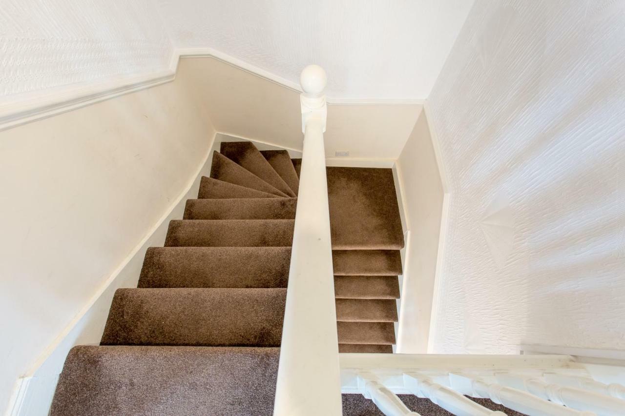 Lomond Serviced Apartments- Hydro House