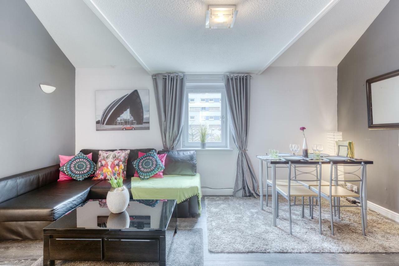 Cosy Secc/hydro With Free Car Park Apartment Glasgow