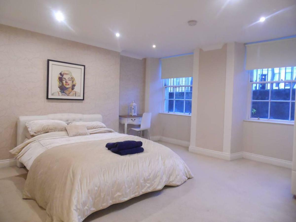 West End -stunning, 2 Bedroom, Main Door Flat With Private Parking Apartment *
