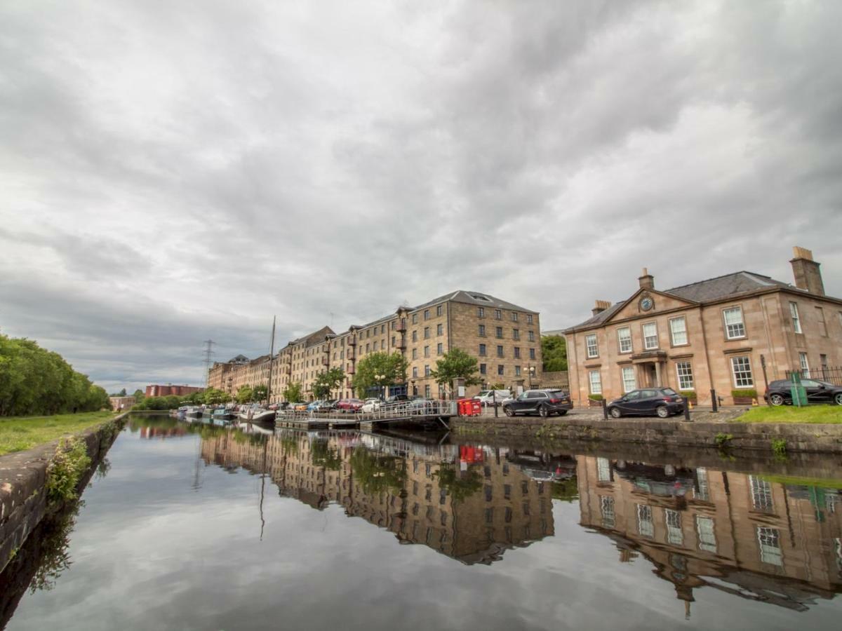 Apartment Luxury 2bd Penthouse Private Lift & Swimming Pool Glasgow