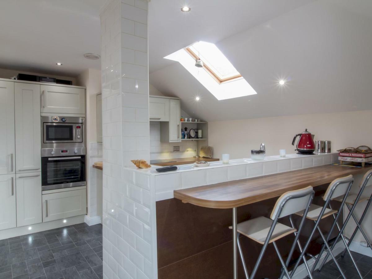 Luxury 2bd Penthouse Private Lift & Swimming Pool
