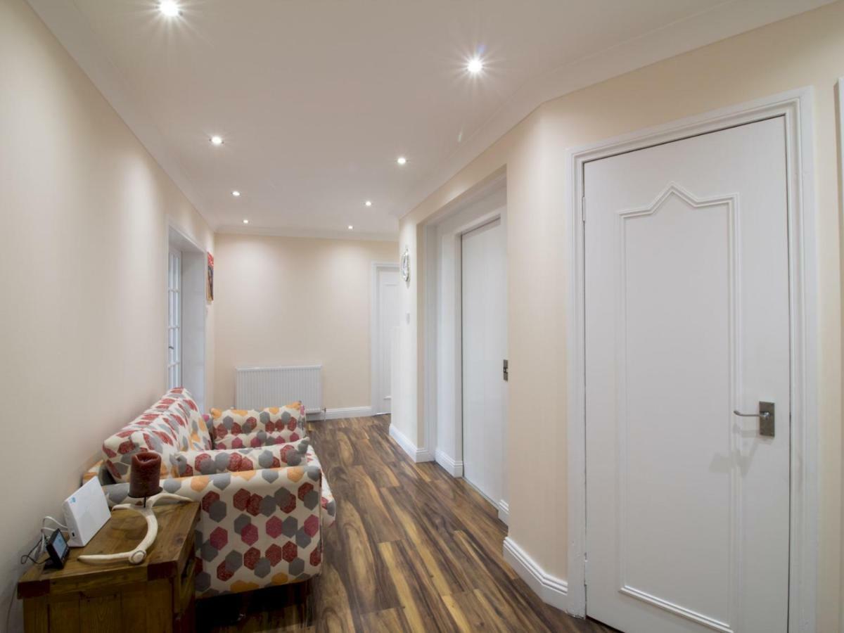 Apartment Luxury 2bd Penthouse Private Lift & Swimming Pool
