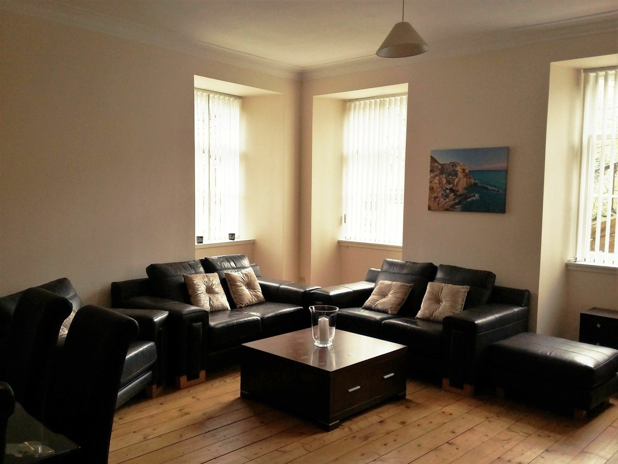 Large 3 Bed West End Apartment