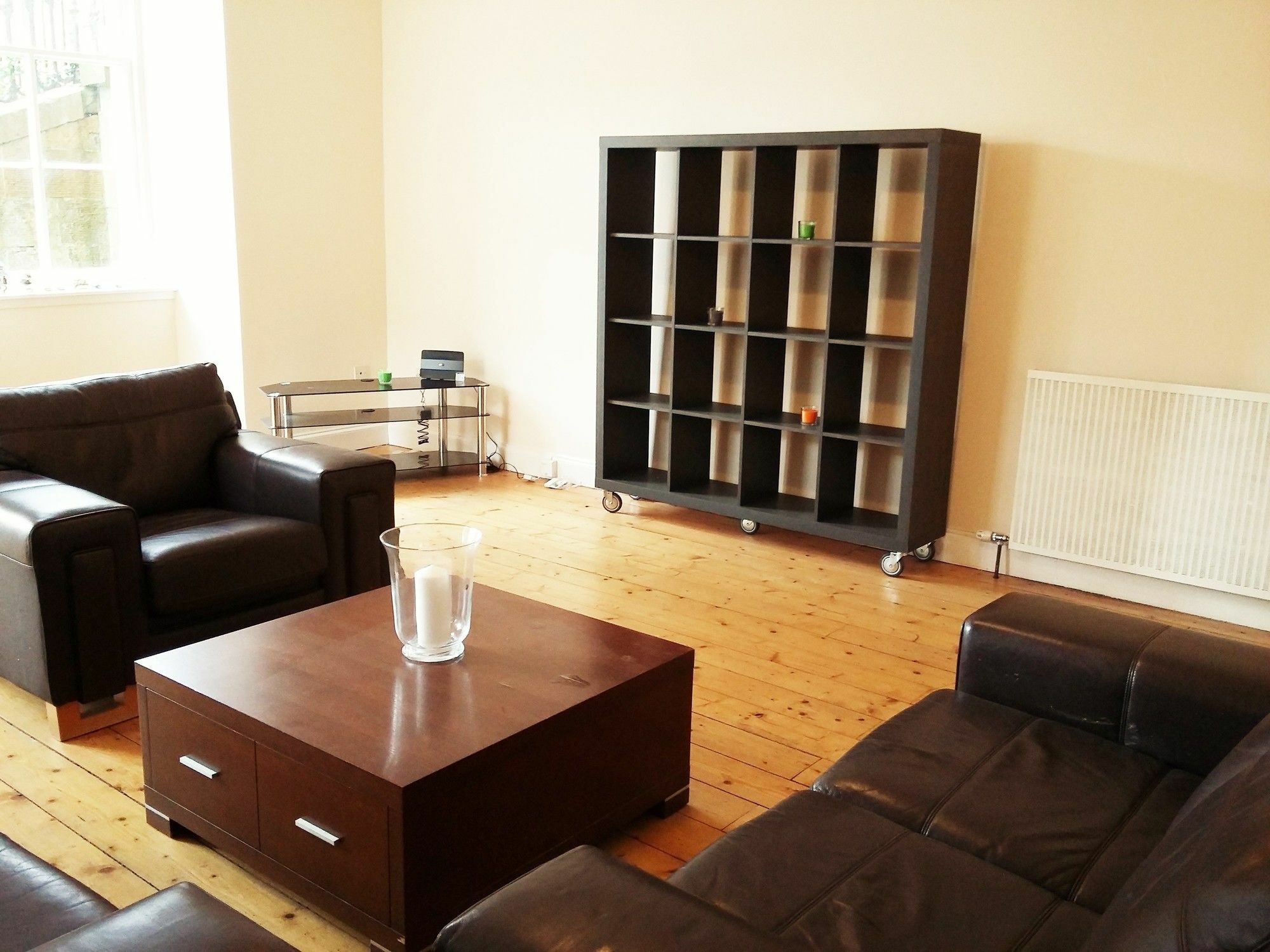 Large 3 Bed West End * Glasgow