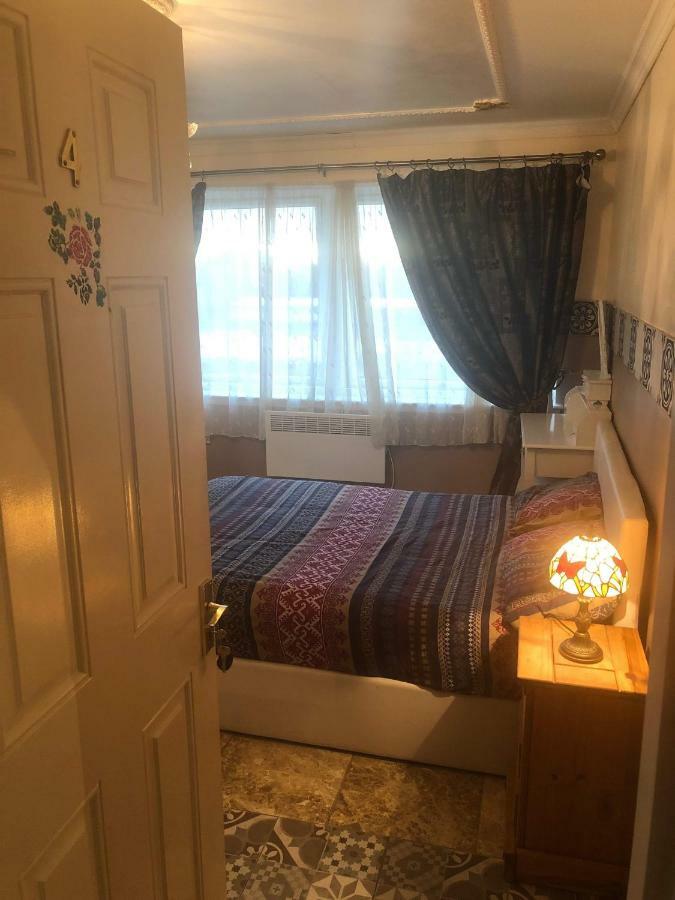 Alladin Nights Guest house *