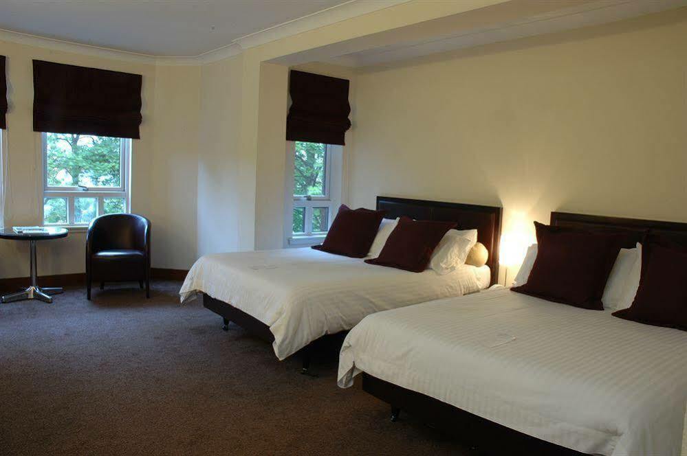 Glynhill & Near Airport