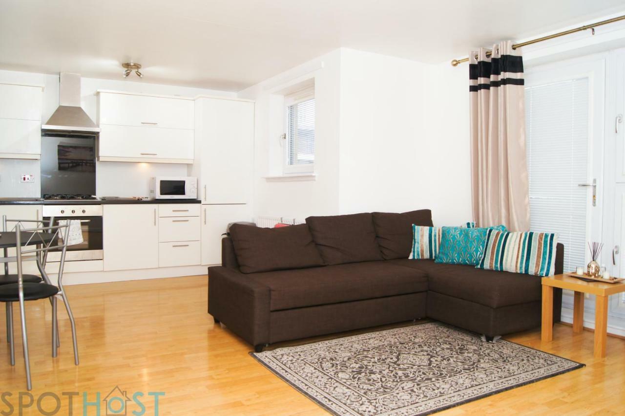 Barrland Court Apartment Glasgow