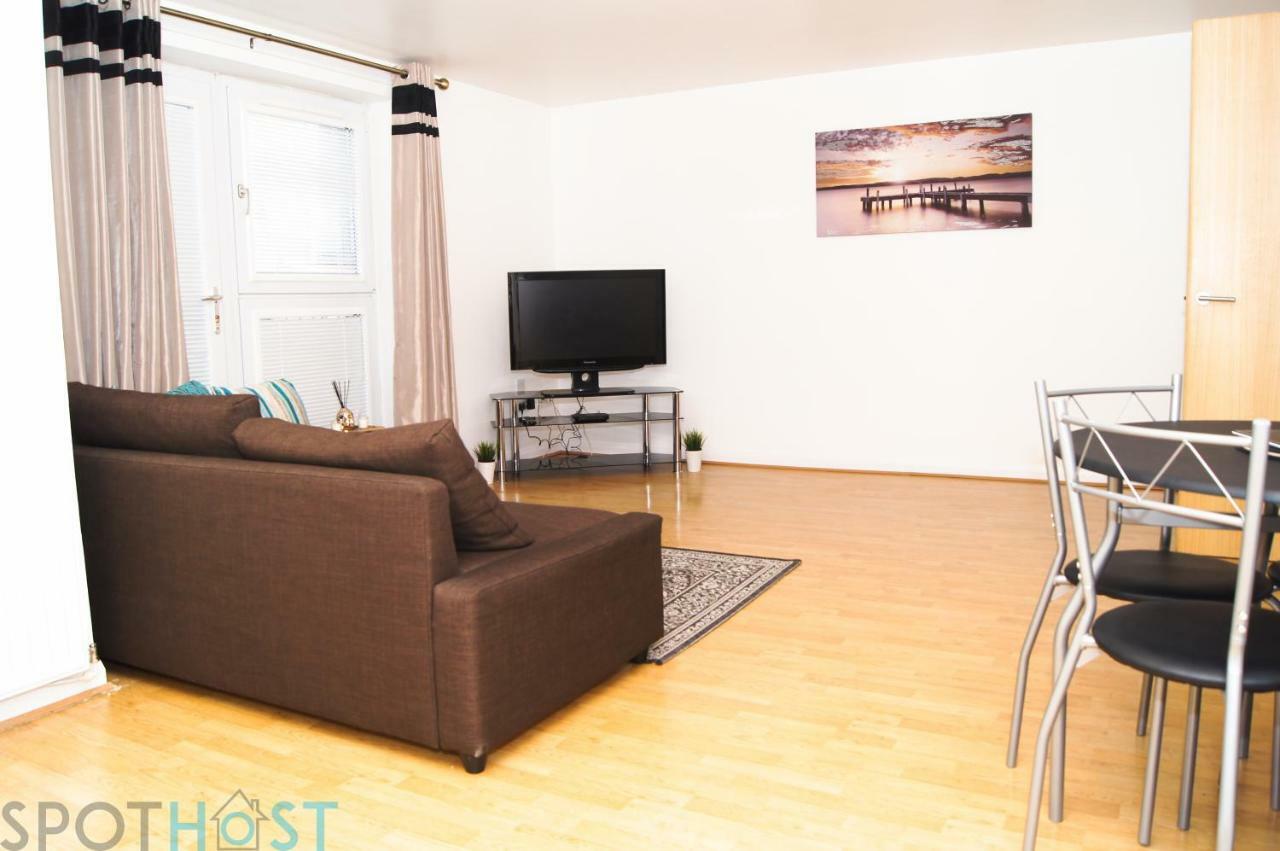 Barrland Court * Glasgow