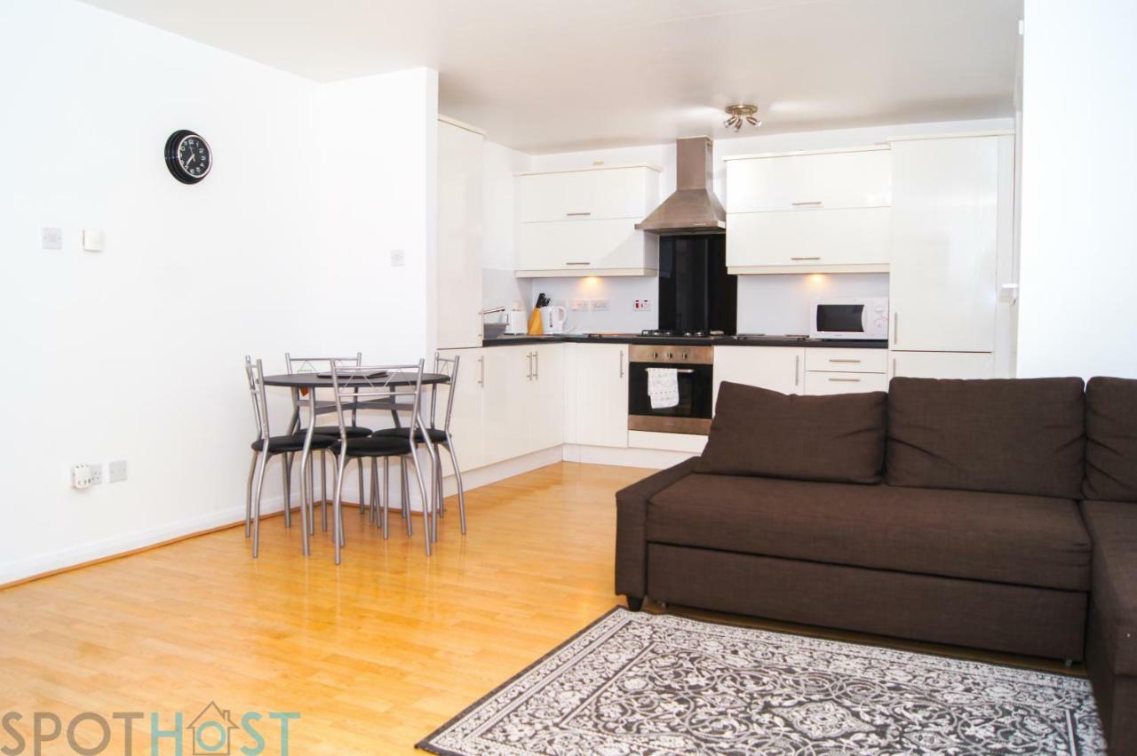 Barrland Court Apartment