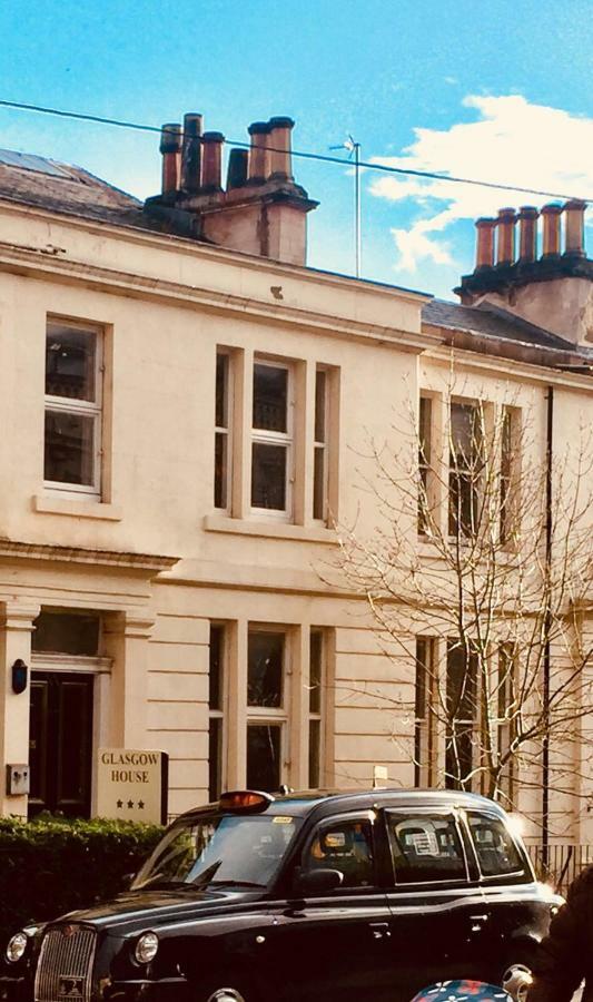 Bank Street Townhouse 3* Glasgow