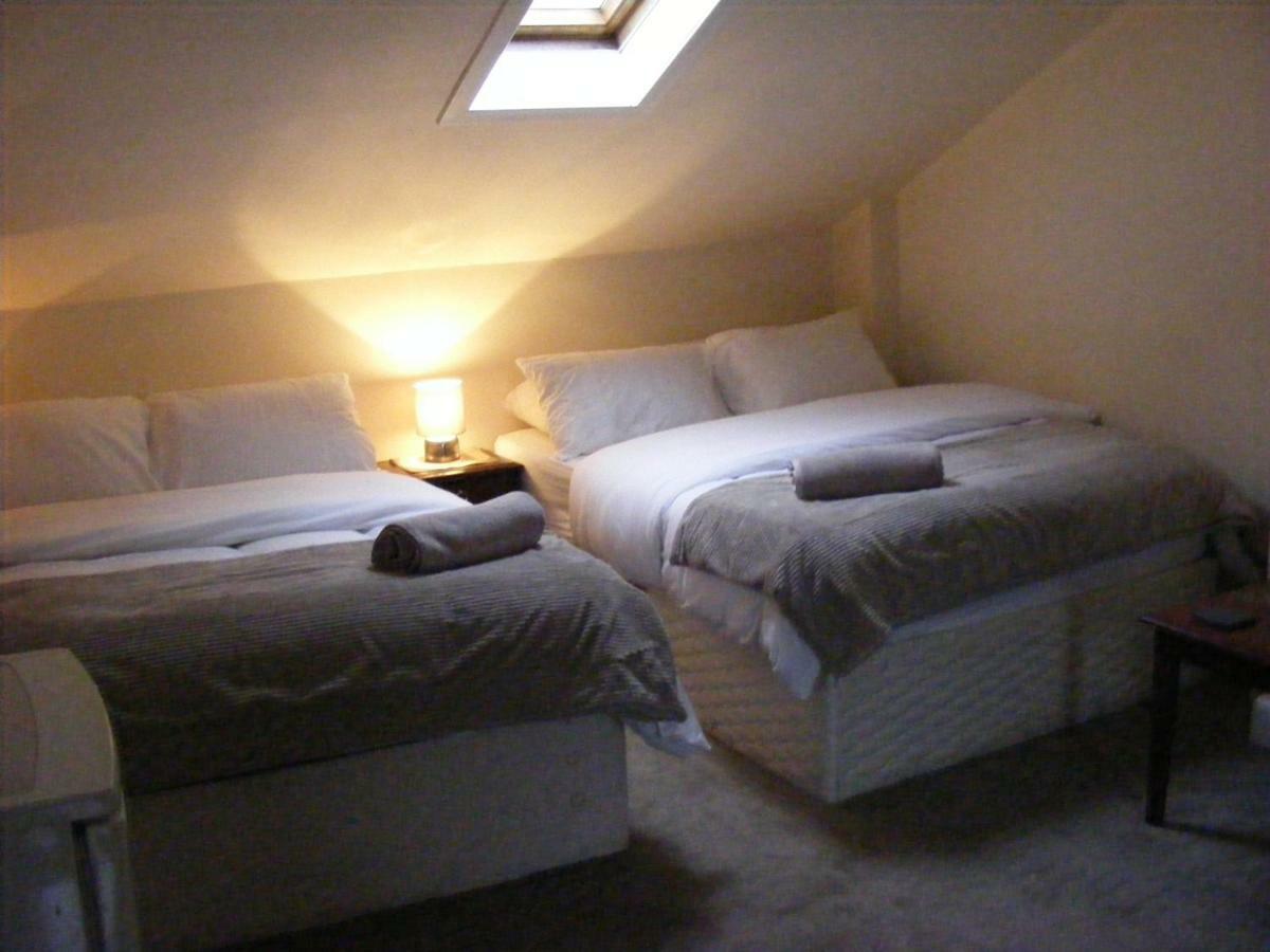 Bank Street Townhouse Glasgow
