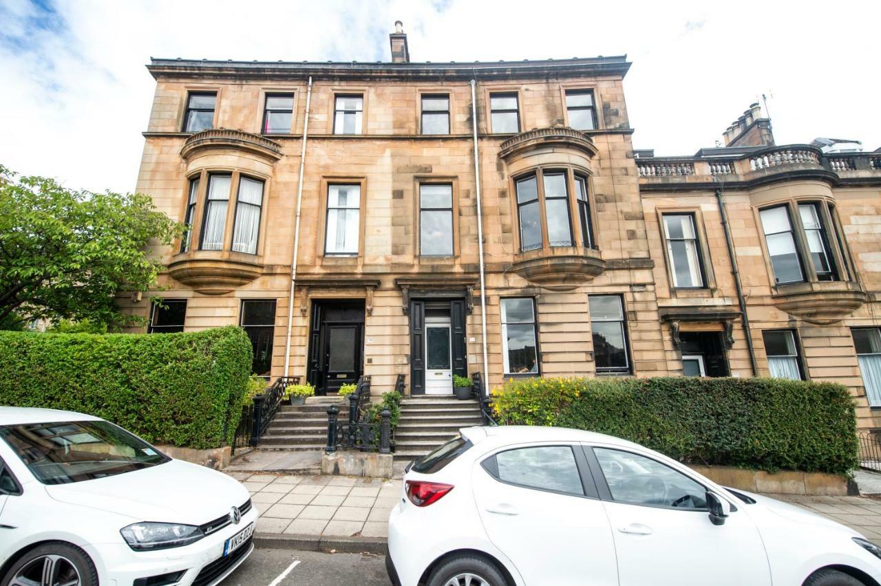 32 Victoria Crescent Road Apartment