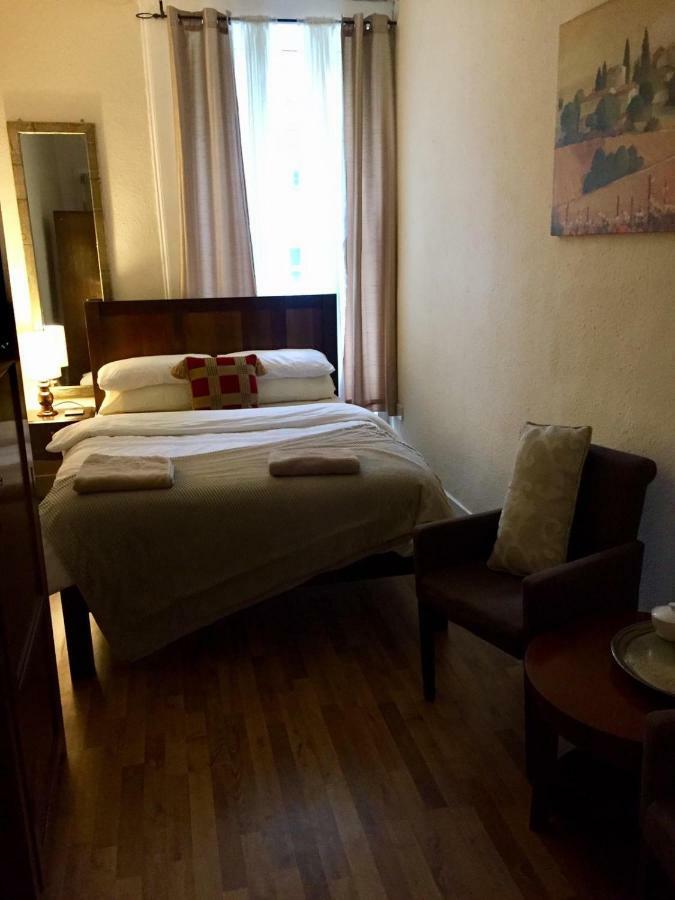 Guest house Bank Street Townhouse