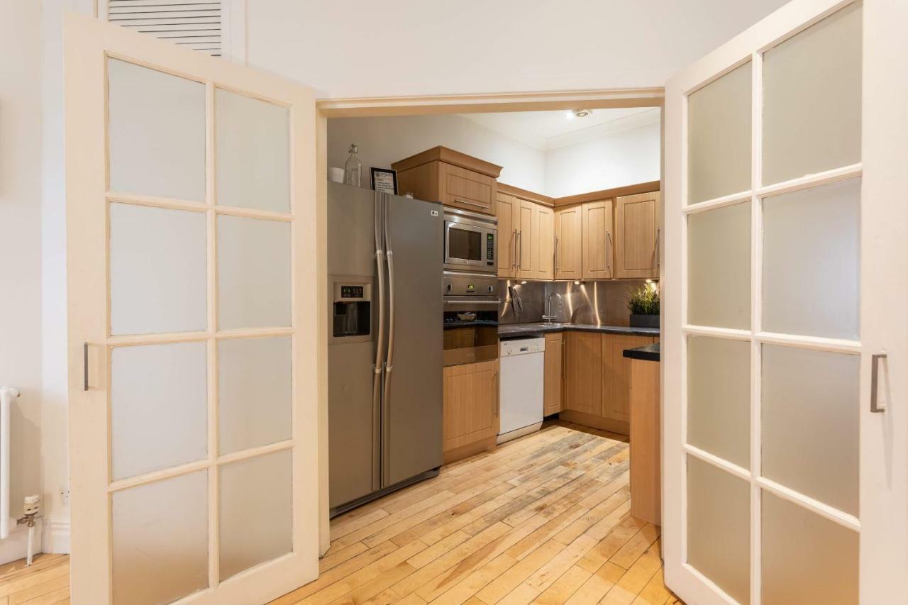 Holiday home Charing Cross 3 - 4bed-historical - Townhouse In City