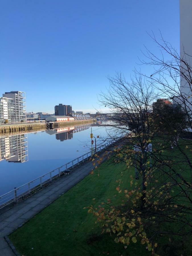 Apartment Sec/ Hydro Two Bed Flat With Free Parking And Great View Glasgow
