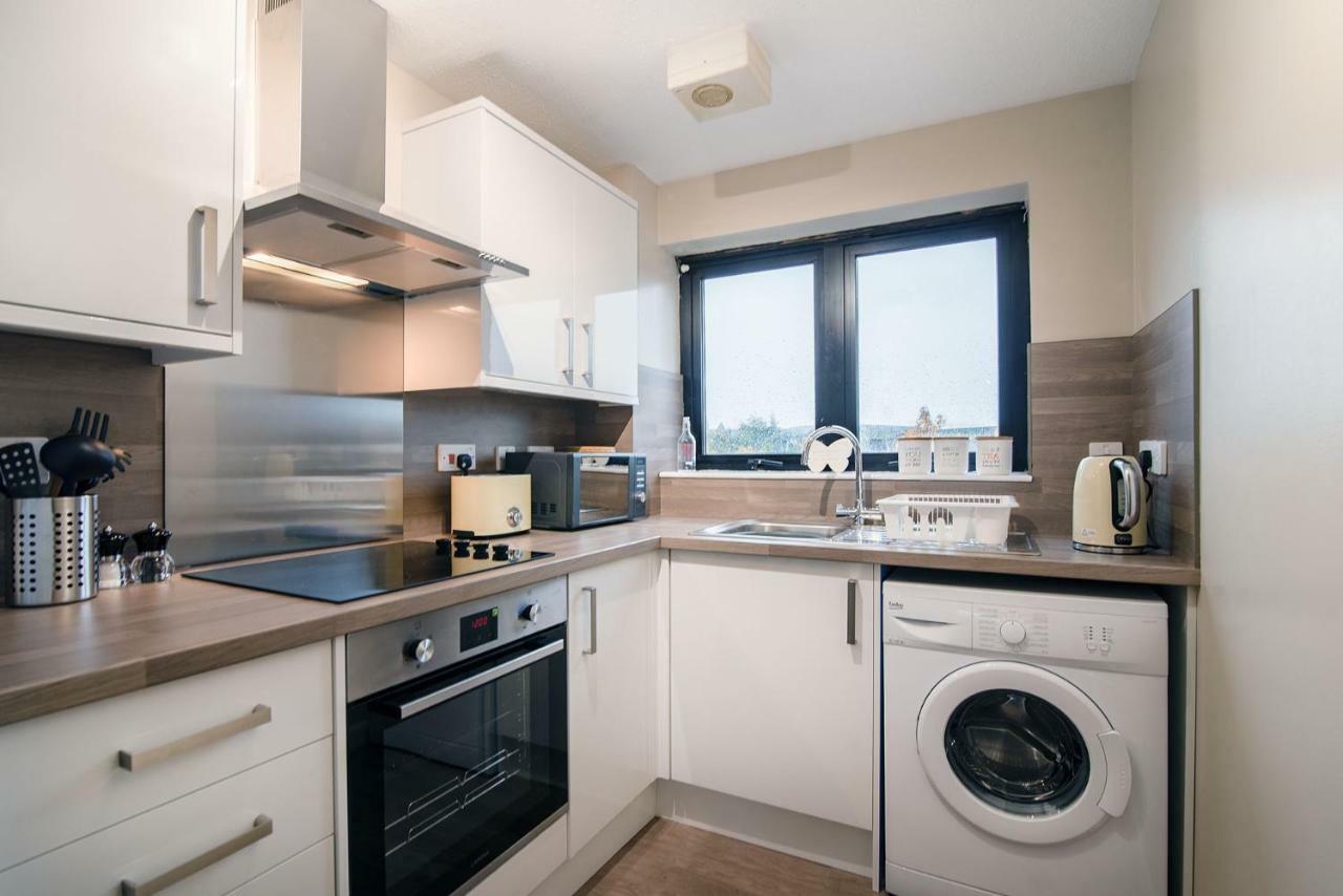 Sec/ Hydro Two Bed Flat With Free Parking And Great View * Glasgow