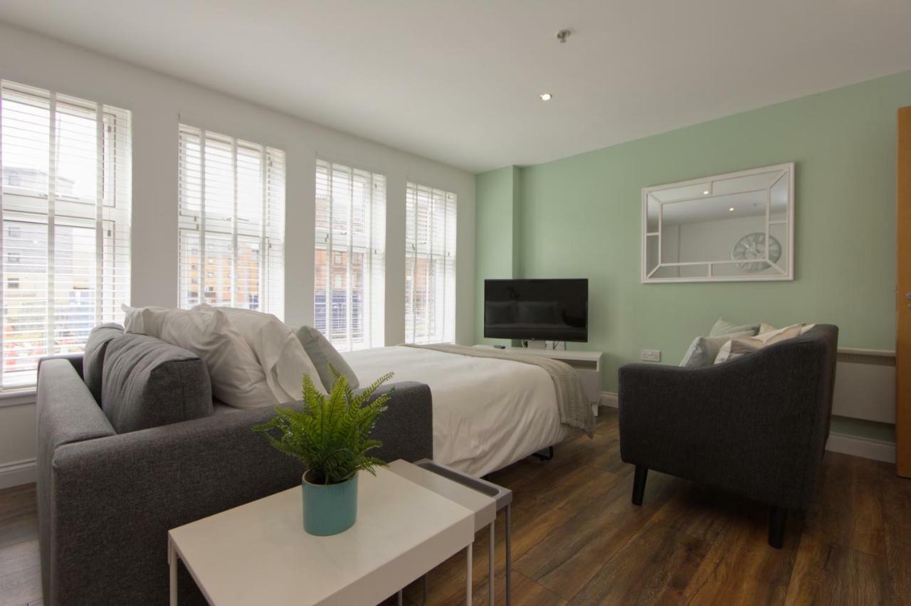 Victoria Plaza Apartment Glasgow