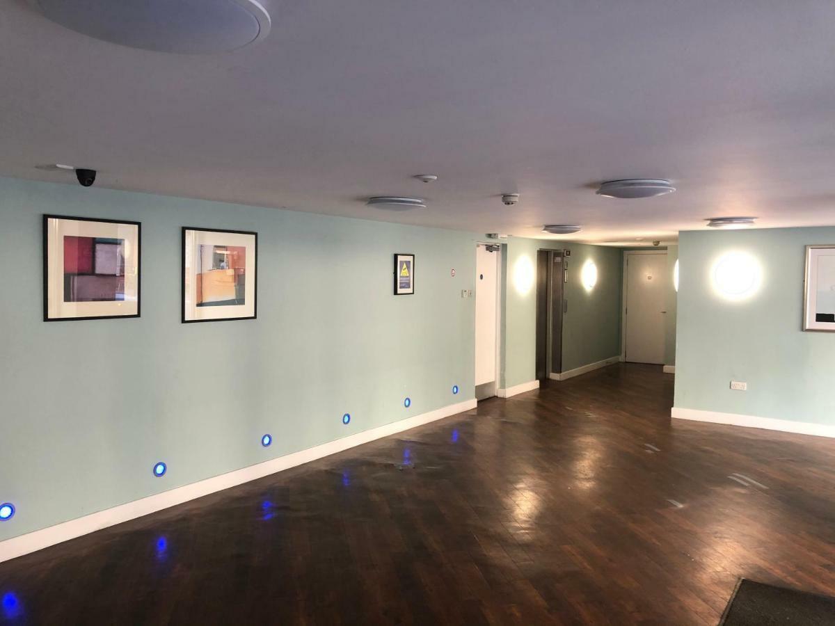 Penthouse 3 Bedroom Luxury - Centre *