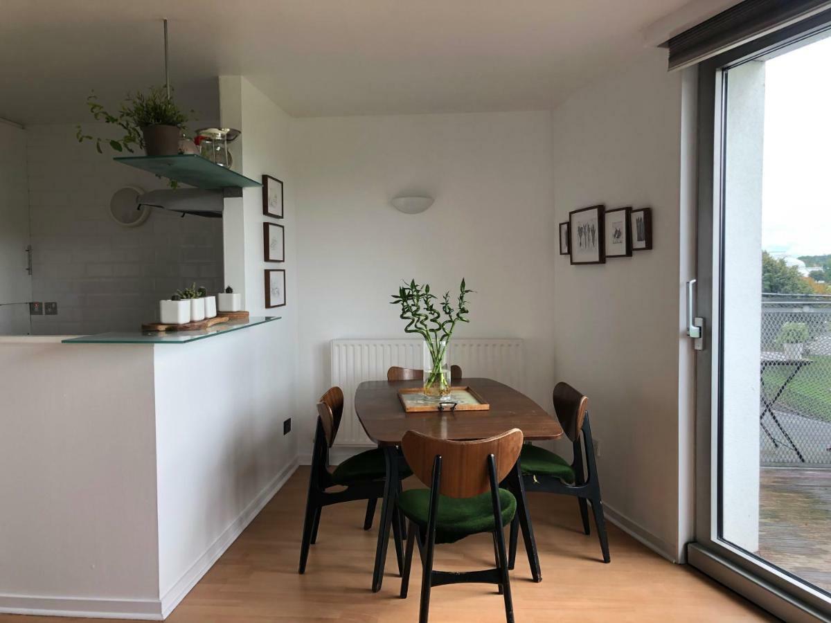 City Centre Green With Balcony And Parking Apartment