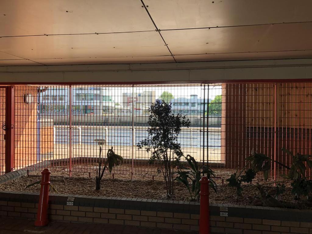 Lancefield Quay The River Front Apartment