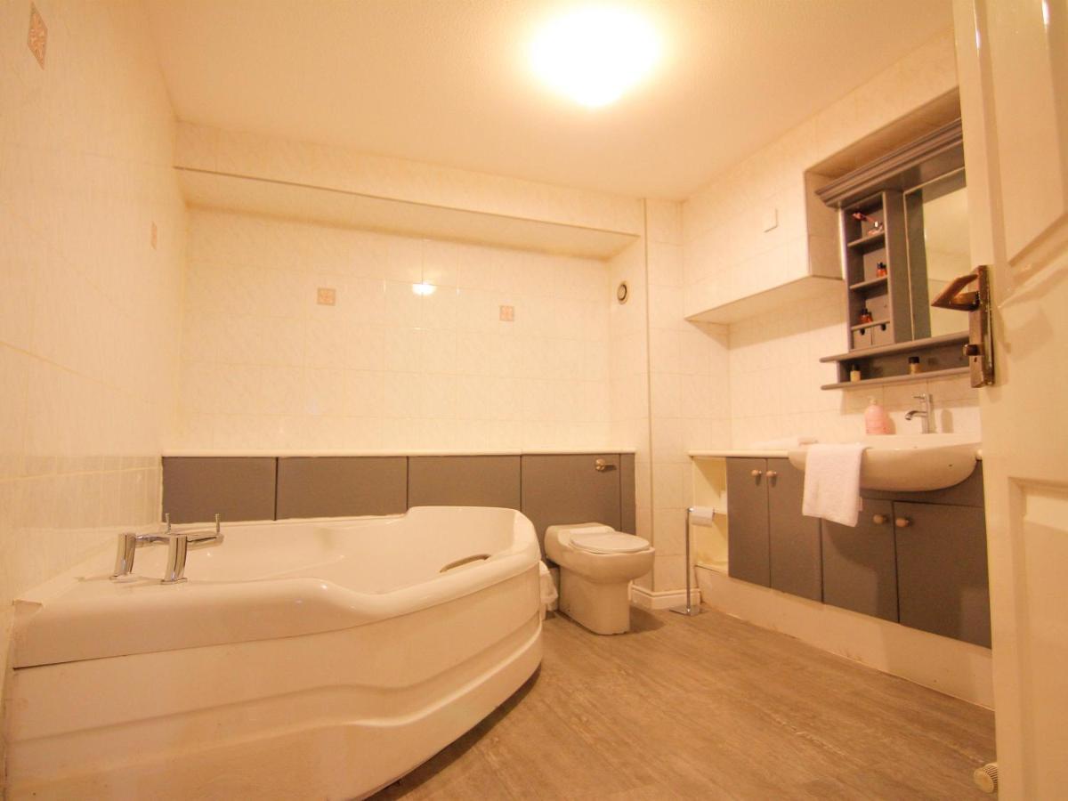 Lancefield Quay The River Front Apartment Glasgow