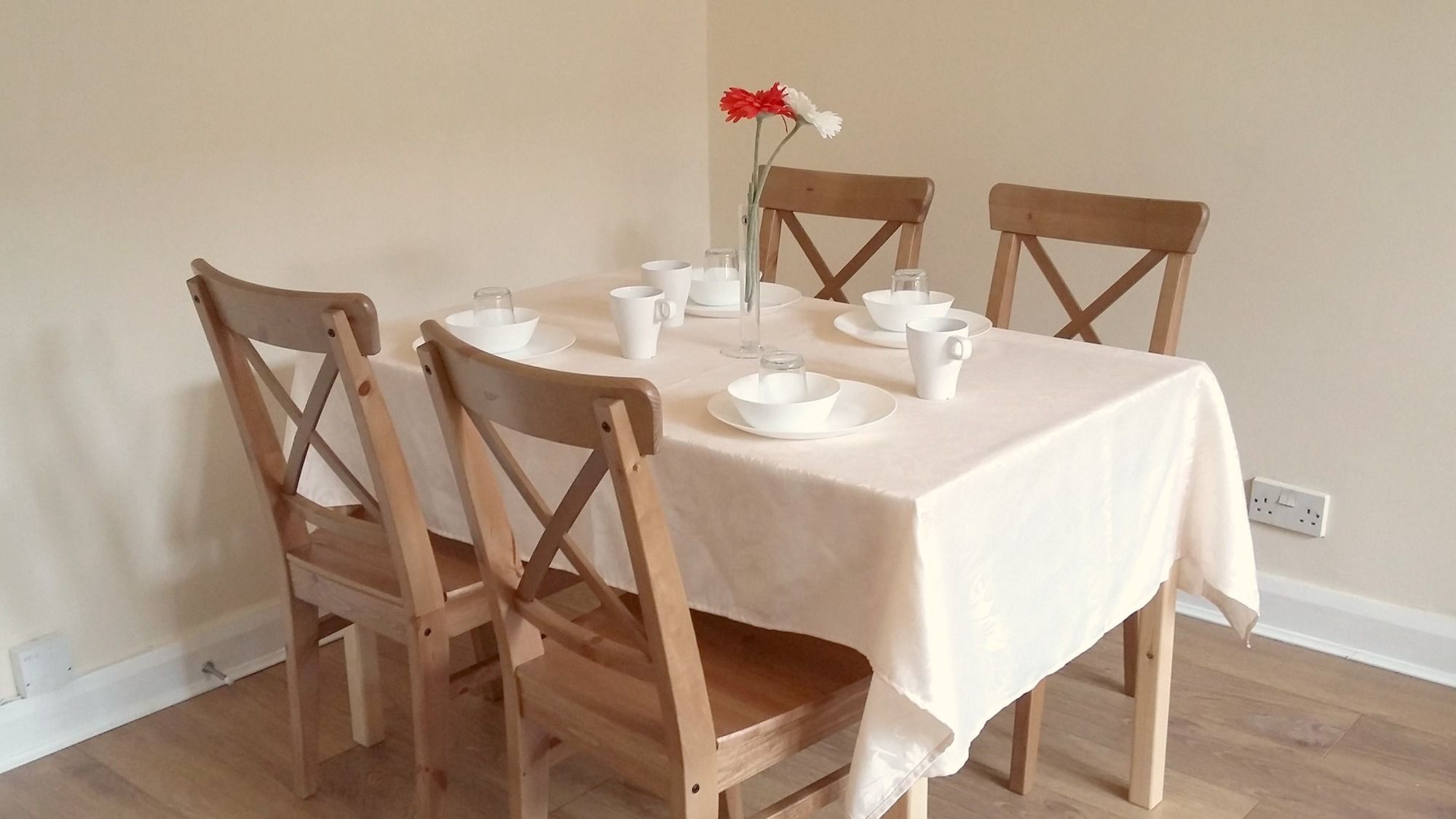 2 Bed In The West End