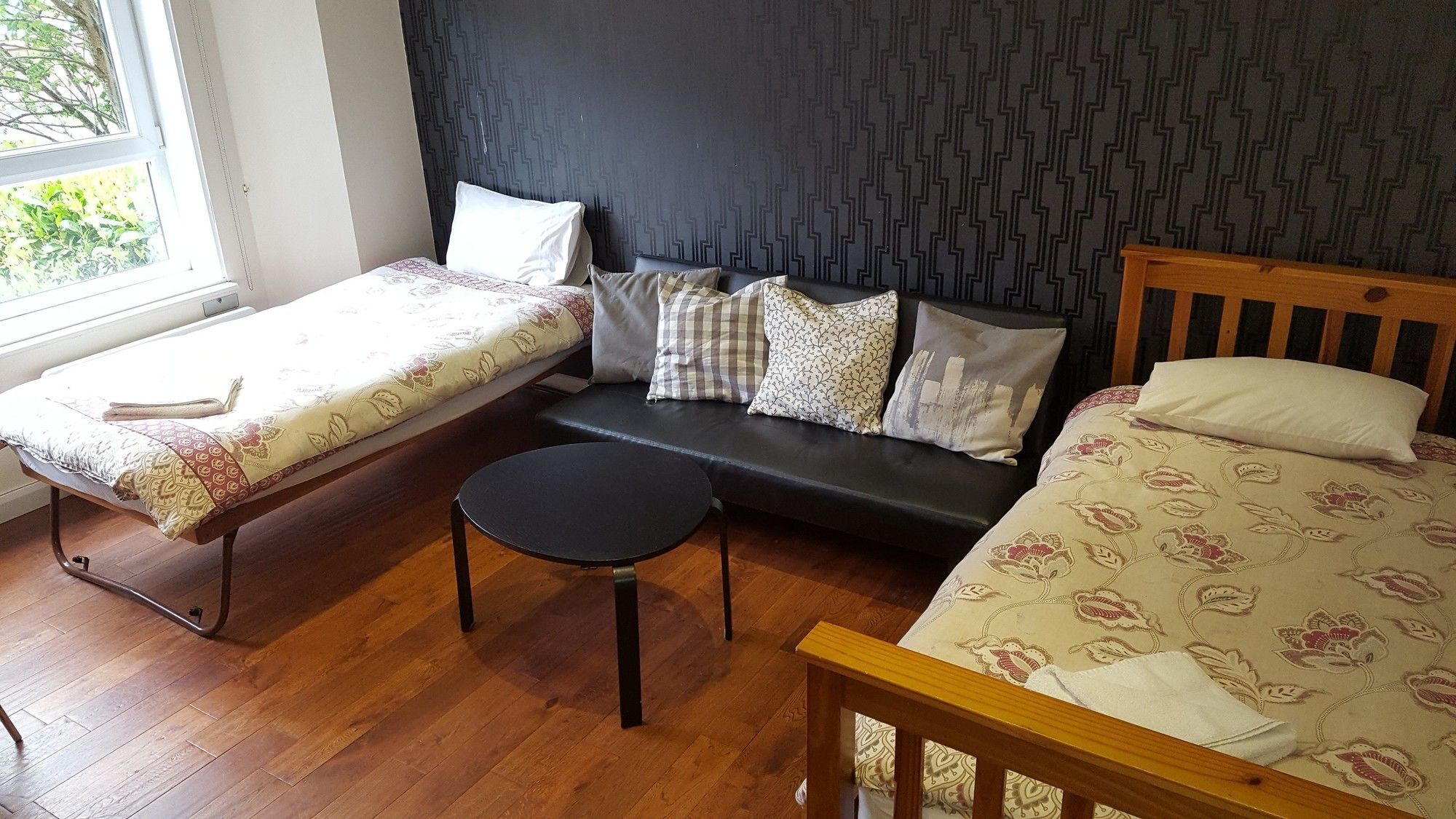 Apartment North Woodside Place - 1 Bedroom