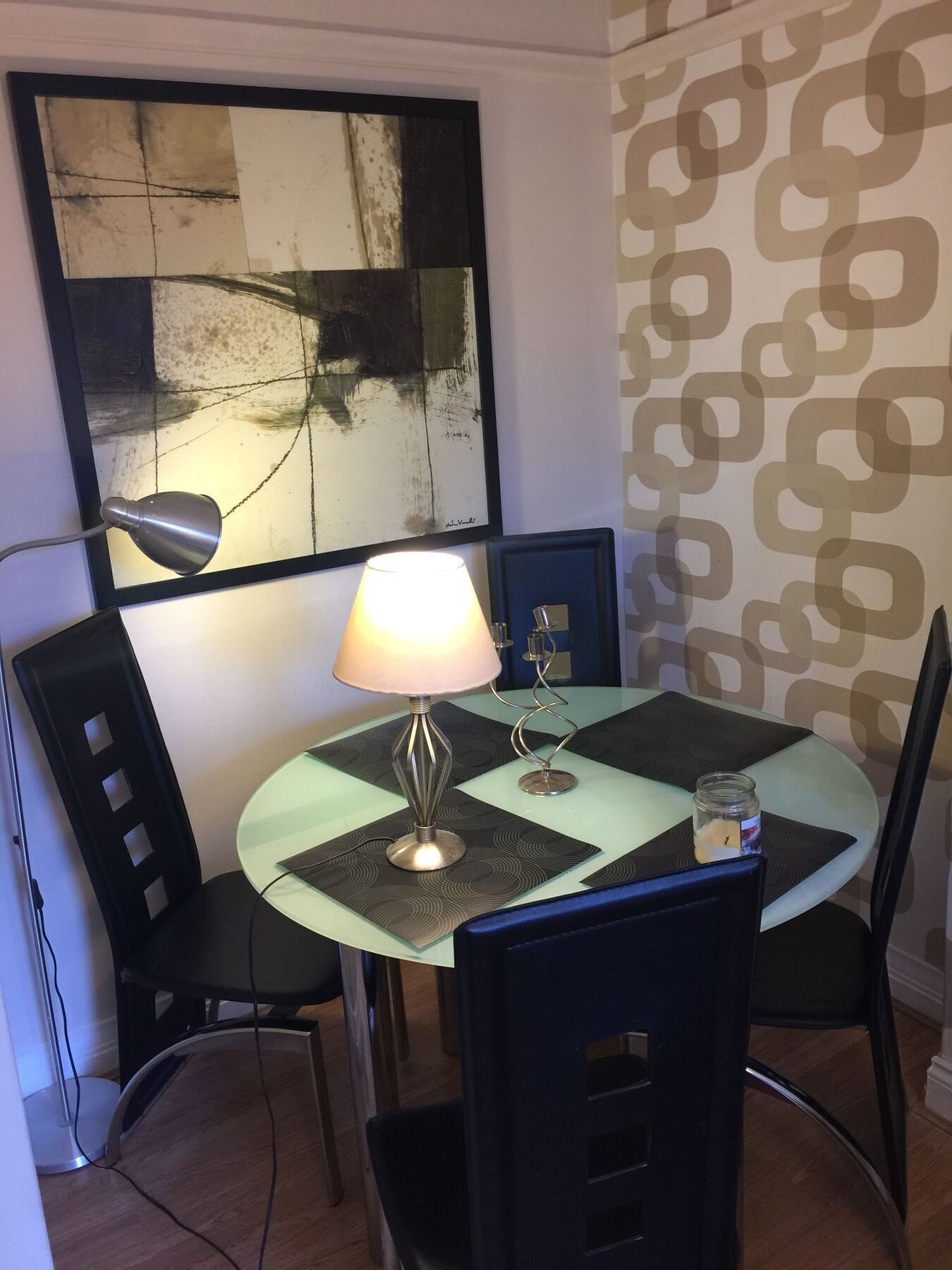 Apartment Great Location 1 Bedroom Scotstoun Flat