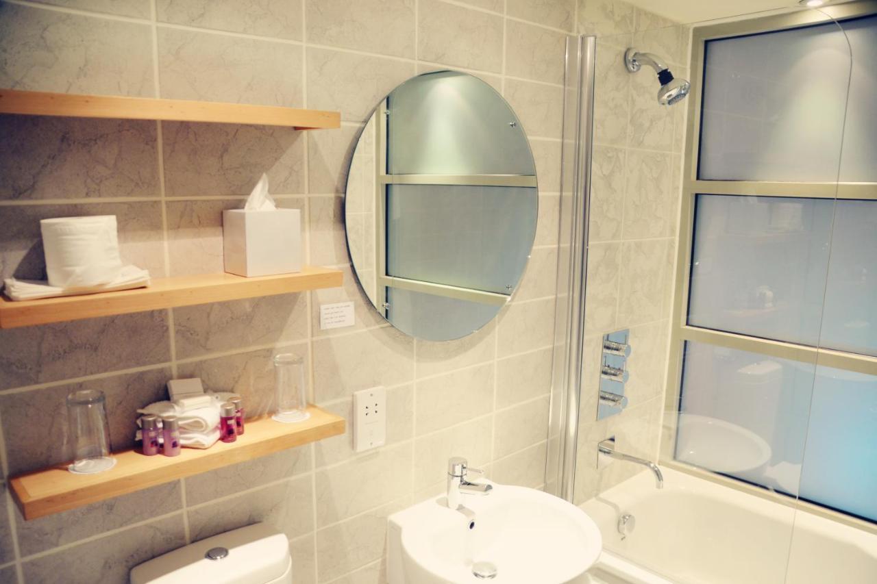 Glynhill & Near Airport 4* Glasgow