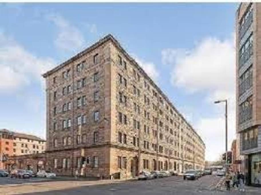 Apartment Stylish Merchant Flat