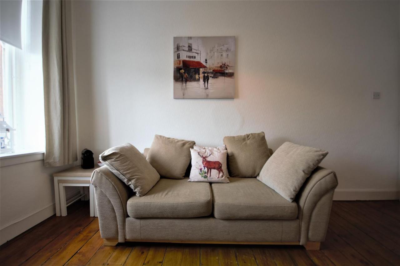 Bright And Cosy West End *