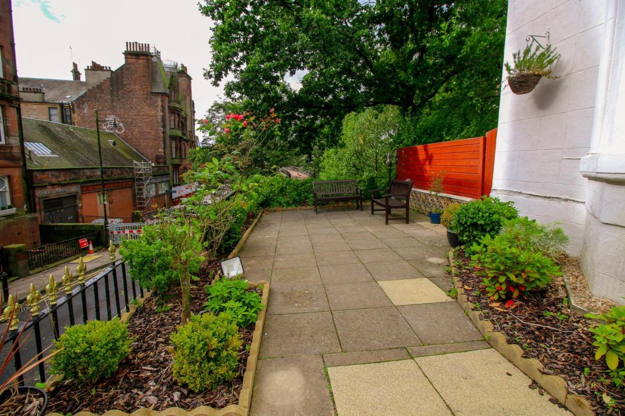 Charing Cross Guest house