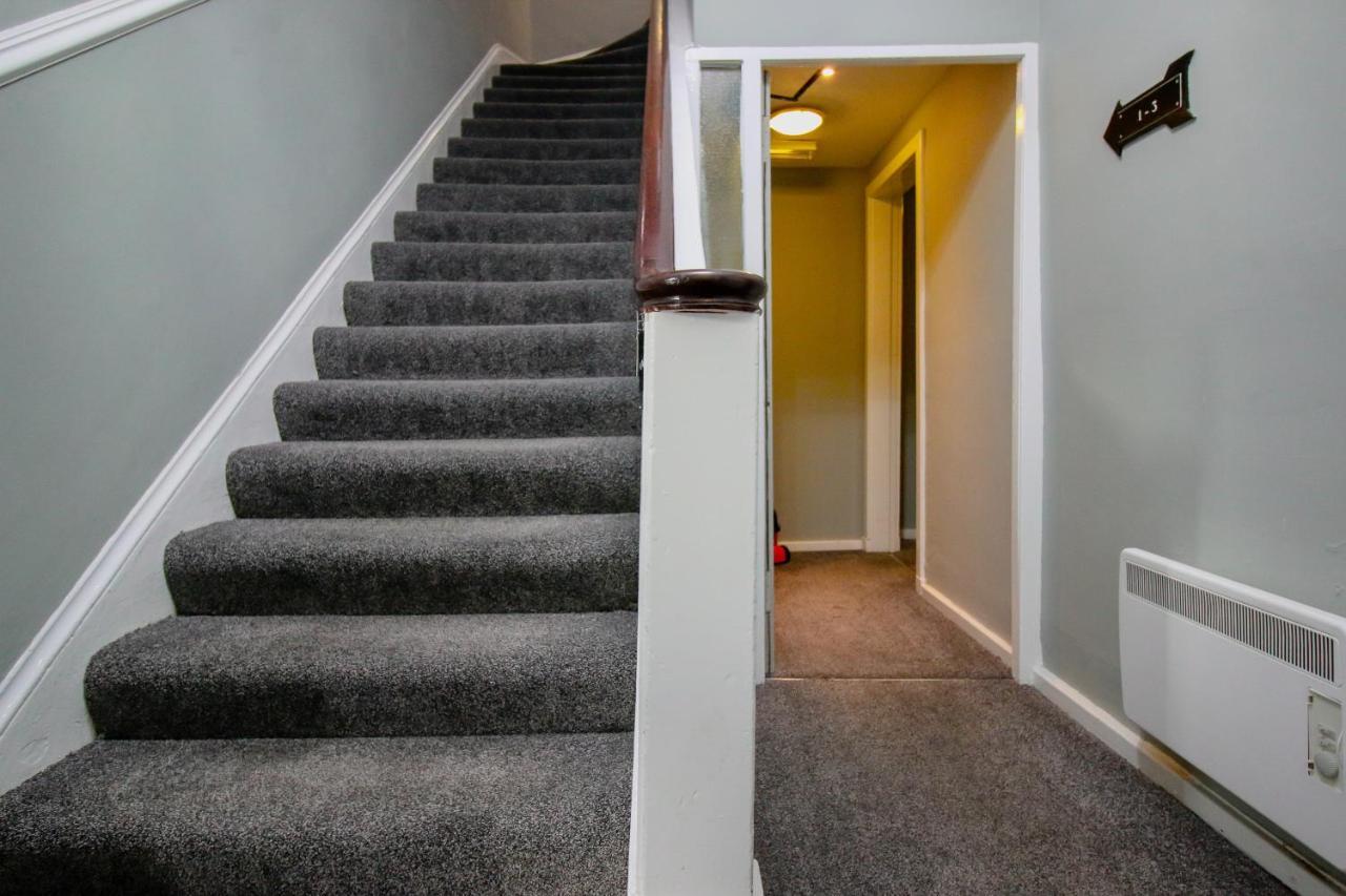 Guest house Charing Cross