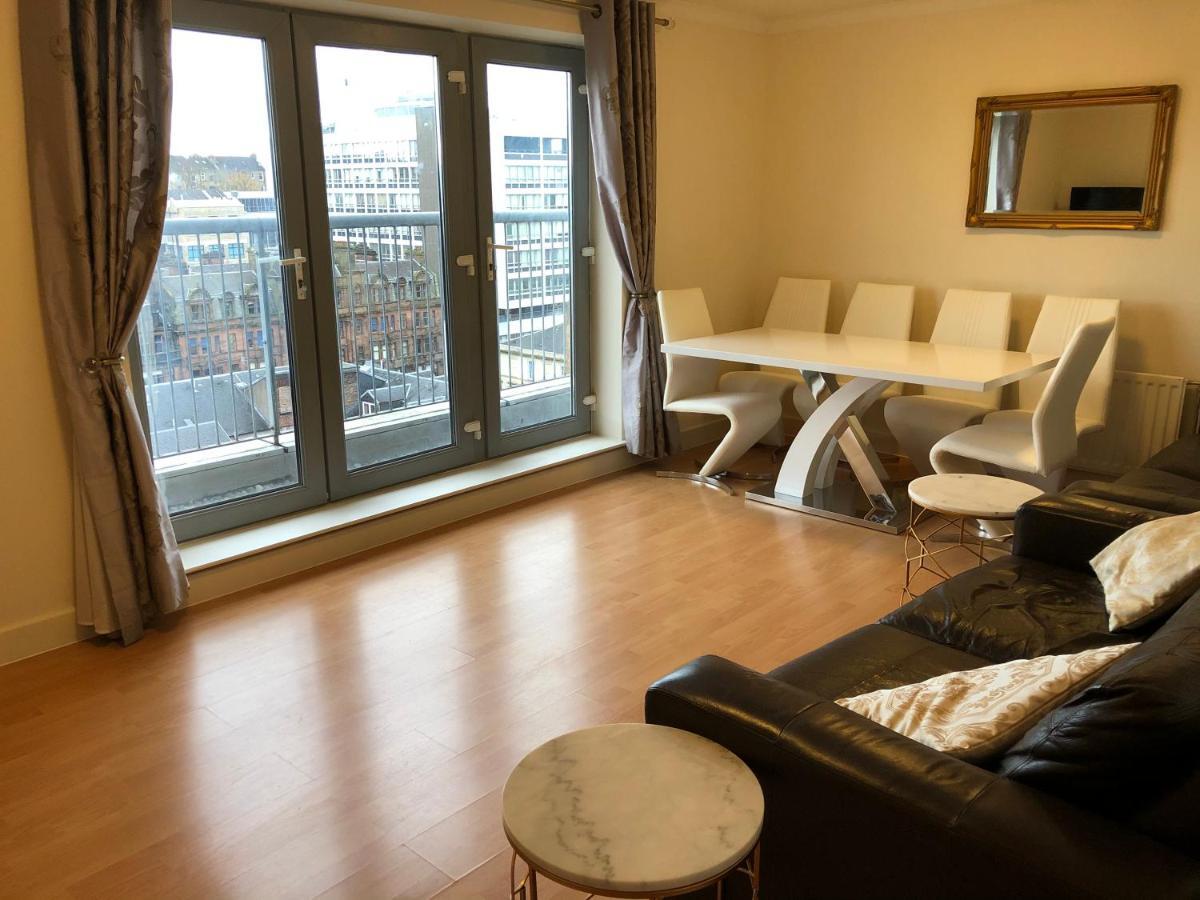 Penthouse 3 Bedroom Luxury - Centre Apartment Glasgow