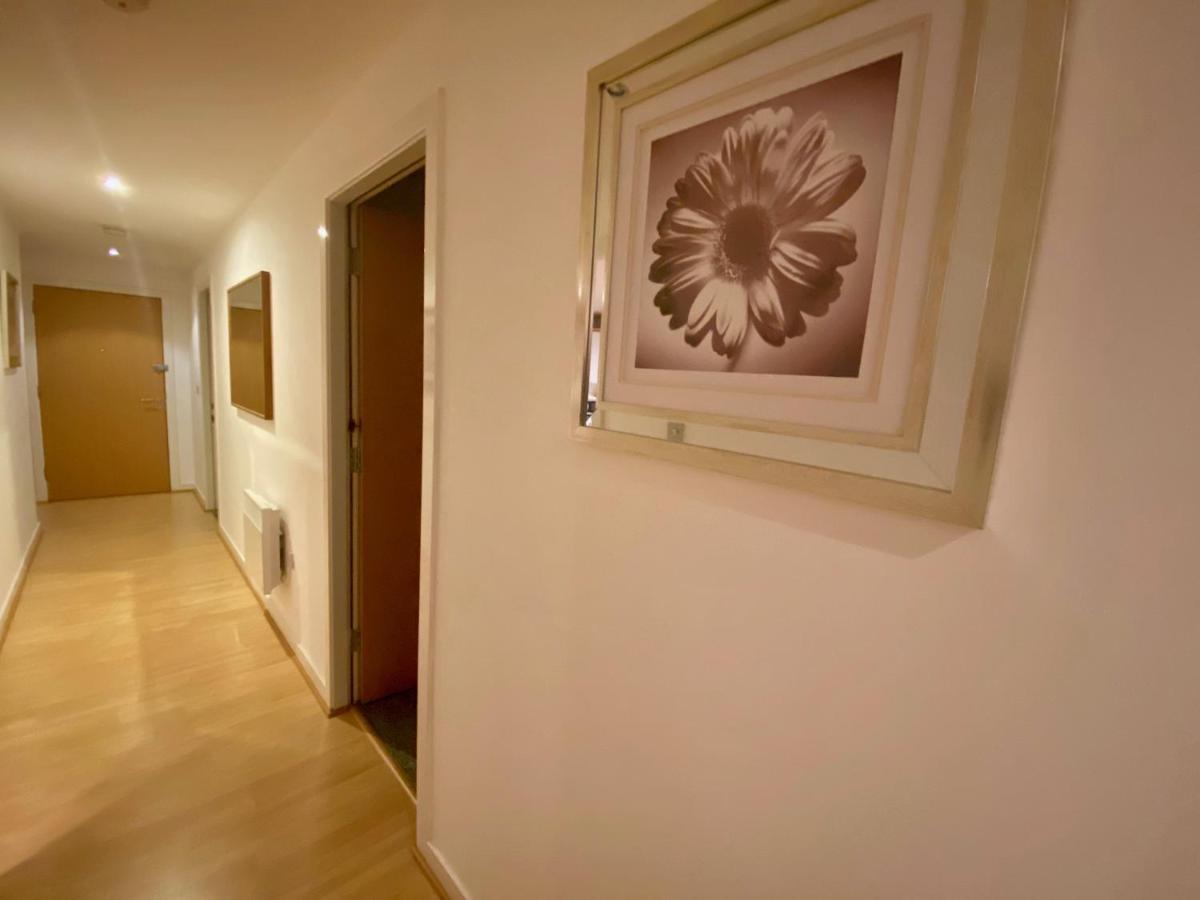 The Heights - River And City View Apartment *