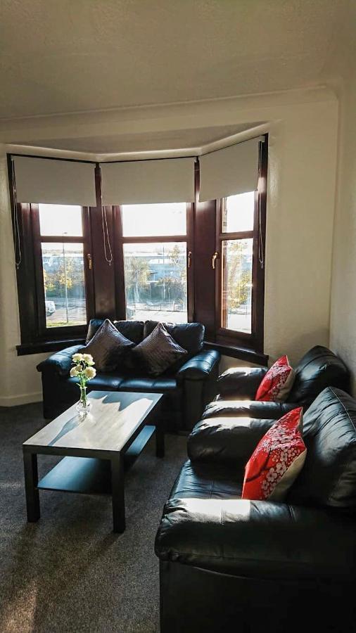 Apartment Carnock Road - Silverburn Shopping Centre *