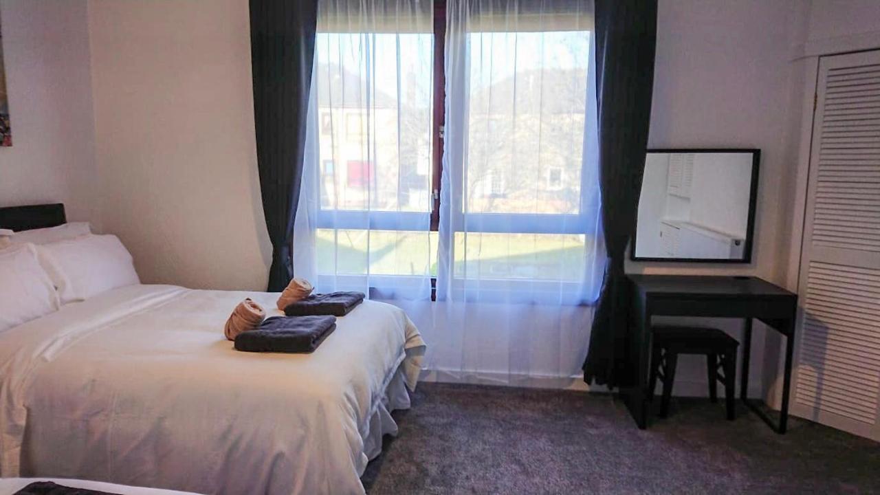 Apartment Carnock Road - Silverburn Shopping Centre *