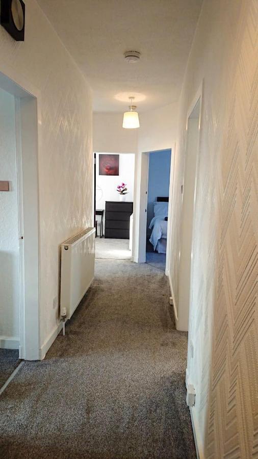 Apartment Carnock Road - Silverburn Shopping Centre