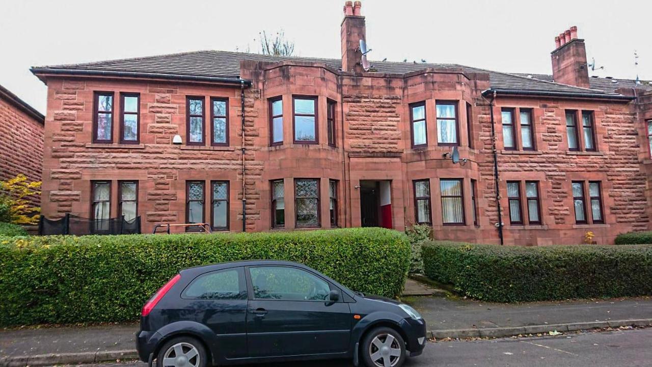 Apartment Carnock Road - Silverburn Shopping Centre Glasgow