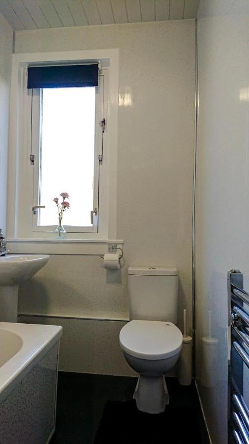 Apartment Carnock Road - Silverburn Shopping Centre Glasgow
