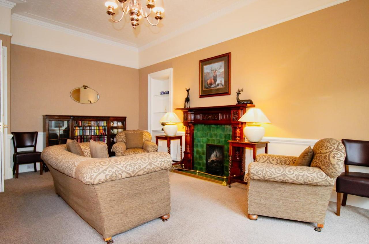 Bed & Breakfast Glasgow Guest House 3*