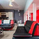 Joli Central Apartment