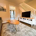 Modern Luxury 2Bed Scottish Home