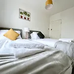 Kingsbridge Apartment