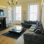West End - Stunning, Spacious, 3 Bedroom, Main Door Flat With Private Parking