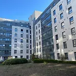 Cosy 2 Bed Flat In Glasgow