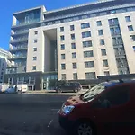 Cosy 2 Bed Flat In Glasgow