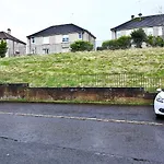 A Cosy House Near The City Centre