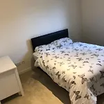 Glasgow West End Apartment