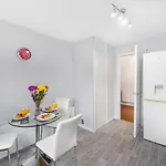 Premier - Maryhill Apartment